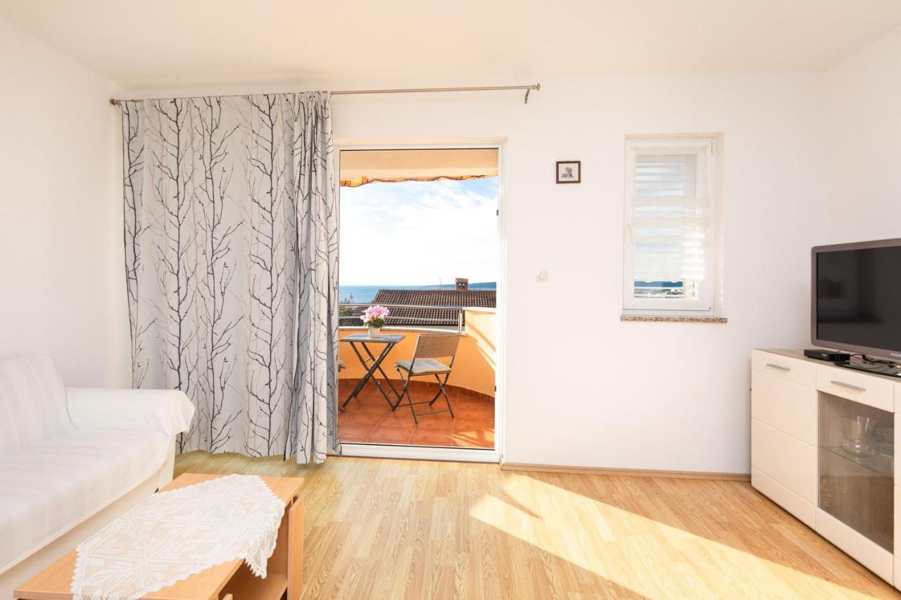 Apartments Bella Vista Крк Экстерьер фото