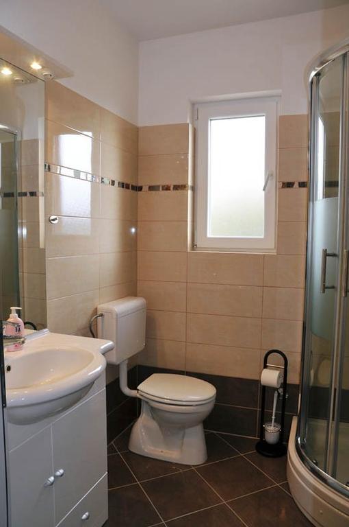 Apartments Bella Vista Крк Экстерьер фото