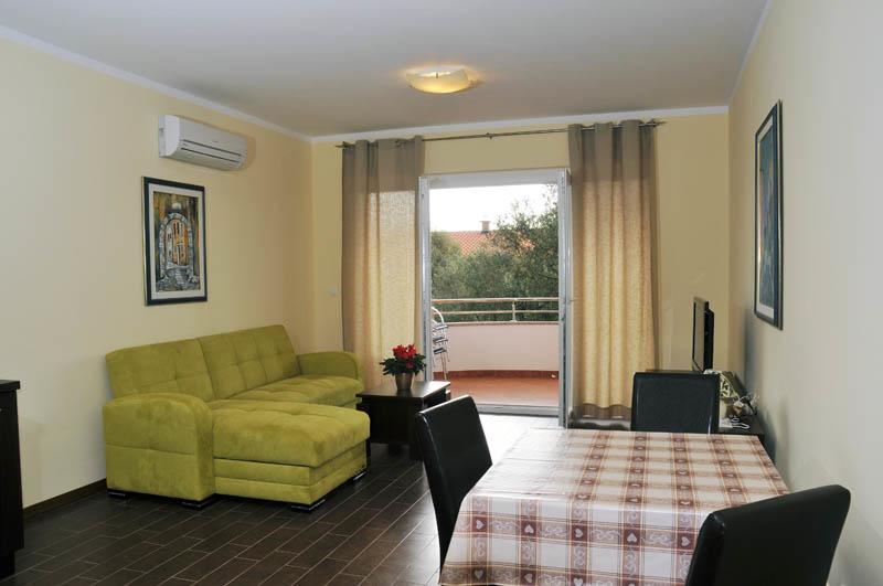 Apartments Bella Vista Крк Экстерьер фото