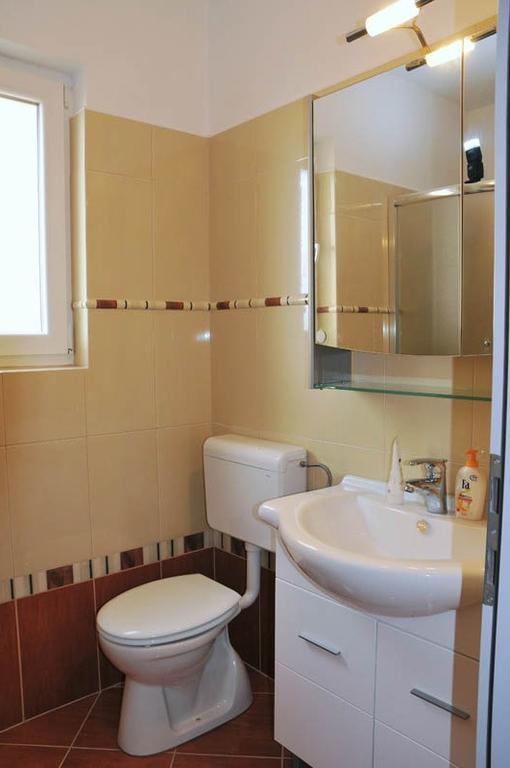 Apartments Bella Vista Крк Экстерьер фото